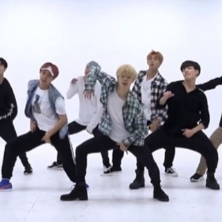 ダンスを教えてくれる方、一緒にやってくれる方募集します！