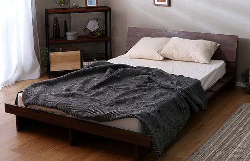 フロアベッド セミダブル Ivaana イヴァーナ 木製フロアベッド マットレス付き オシャレ 北欧 美品