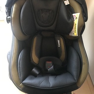 Combi チャイルドシート 使用回数少 美品 チャイルドシート Combi 使用