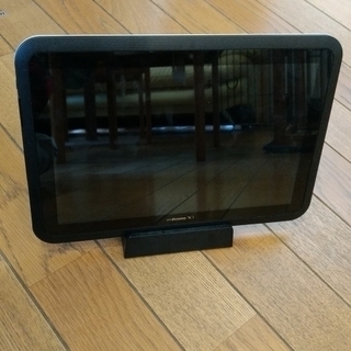 富士通 タブレット アローズ F-01D