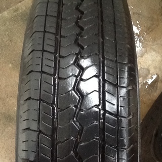 軽トラック用 タイヤの画像