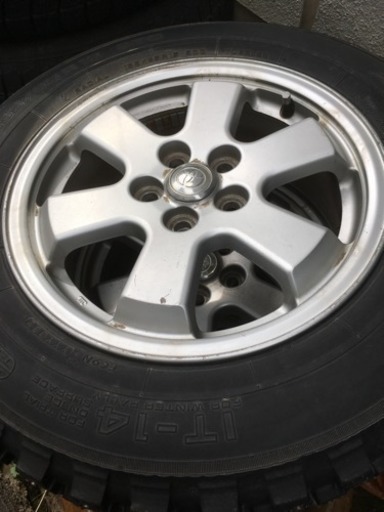 プリウス スパイクタイヤ