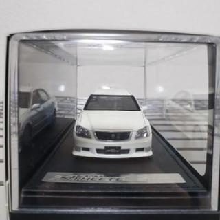 イグニッションモデル 1/43 トヨタ クラウンの画像