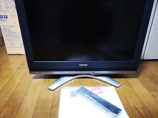 TOSHIBA REGZA 26インチ (GW中は特価です)