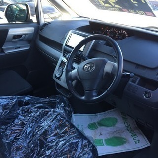 🙋トヨタヴォクシーZRR70W 2.0ZS 煌👍H19/11月👌走行7万3千🙆‍♂️車検2年付🙀全てコミコミ乗り出し価格60万円🙇‍♂️の画像