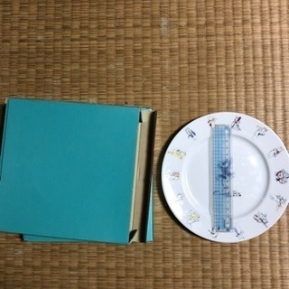 あまだみつひろ 皿二枚の画像