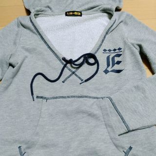 LB-03美品可愛いパーカー　の画像