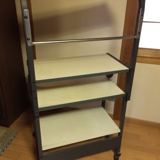 パソコンラック (古いです）の画像