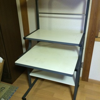 パソコンラック (古いです）