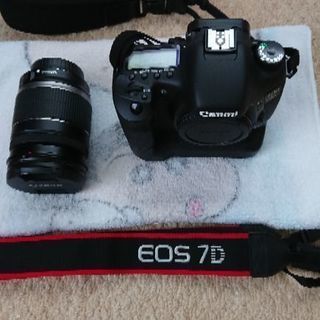 キャノン 7D 18-200レンズキット