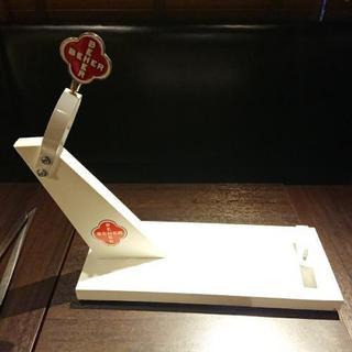 生ハムホルダー　（BEHER）