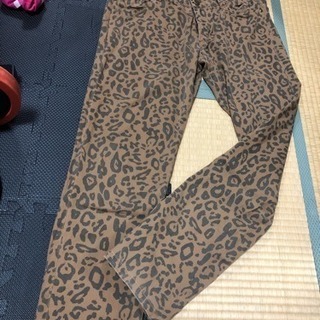 大きいサイズ★ヒョウ柄パンツw80