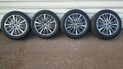 メルカリ出しました。ロクサーニ タルカス18インチ