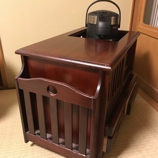 木製キャスター付きのお座敷ポットワゴン 小物整理  の画像