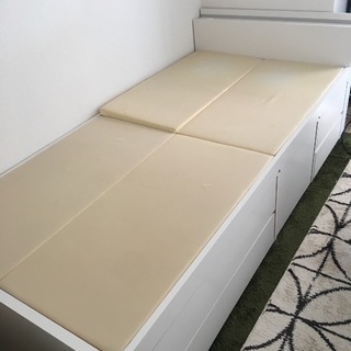 収納付きシングルベッド