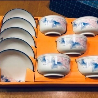 小皿と蓋付き小鉢 5セット 日付メモリ付き
