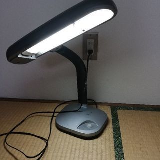 中古　デスクライトの画像