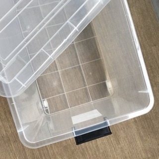 収納ボックスの画像