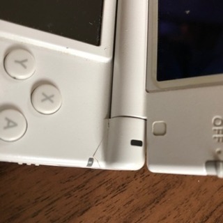 3DSLLピンク  ソフト5本他オマケ付！の画像