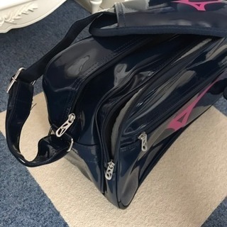 ミズノ エナメルバッグ L の画像