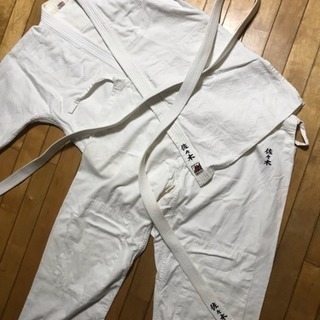 柔道着  ４号  名入り  中古