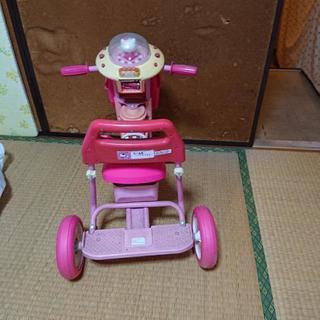 三輪車の画像