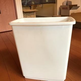 ゴミ箱