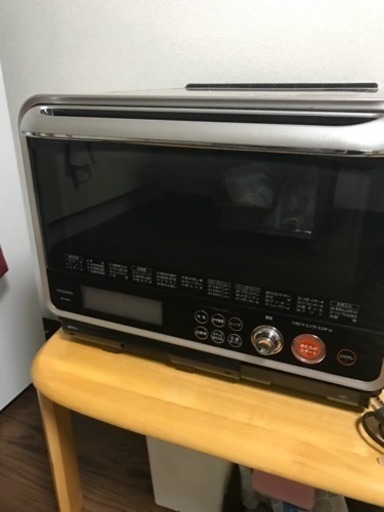 TOSHIBA 過熱水蒸気オーブンレンジ\tテーブルセット付き