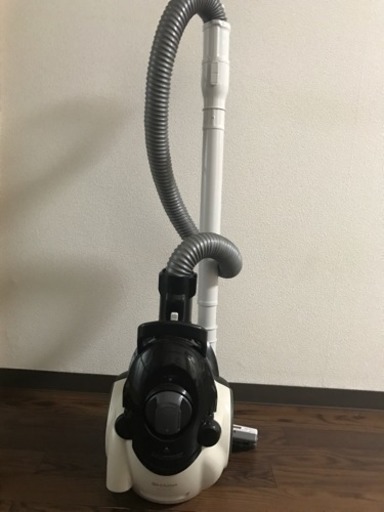SHARPサイクロン掃除機EC-CT12