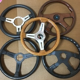 ハンドル ステアリング