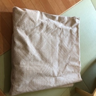 決まりましたカーペット／ベージュ【長期保管品】6畳くらい10/1...