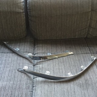 18クラウン？マジェスタ？ フロントバンパーモール