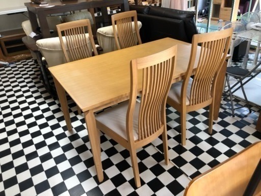 【リサイクルサービス八光　田上店　配達・設置OK】ナチュラル木目　4人掛けダイニングセット