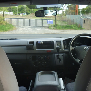 自社ローン承ります(審査がございます)☆0円車輌あり！！エブリーオート本店☆トヨタ☆ハイエースバン☆の画像