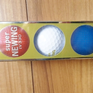 ゴルフ ボール　新品　ＮＥＷＩＮＧ　ＩＶ330　1ダースの画像
