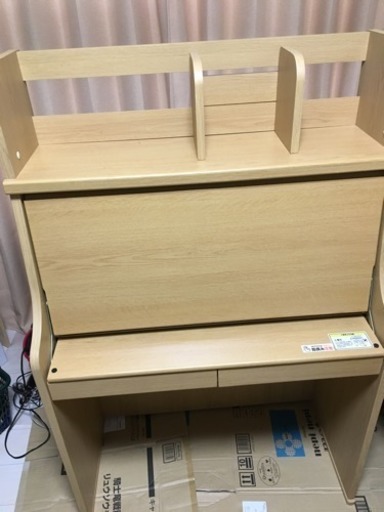 勉強机、椅子