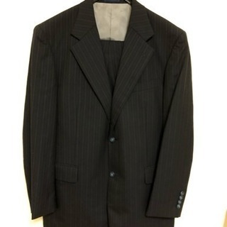 取引中 スーツ紺色の画像