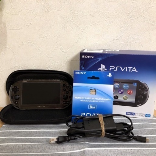 【ご購入者さま決定】【PS VITA】中古美品 PCH-2000 ZA11 ブラック