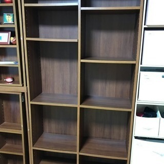 本棚×1、CD・漫画等収納×2