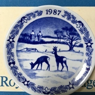 ロイヤルコペンハーゲン ミニイヤープレート