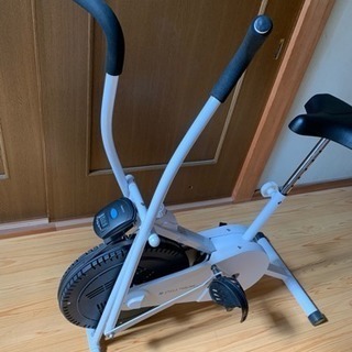 サイクルツイスタースリム 替えベルト二本付き！