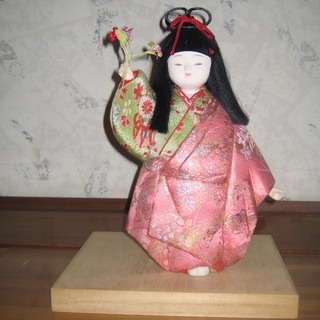 木目込み人形　⑤