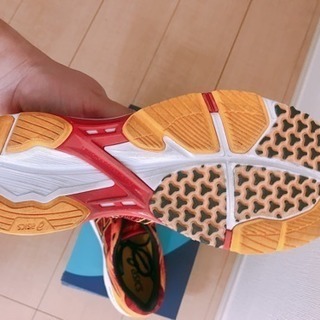 asics ランニングシューズ 28cmの画像