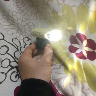 キャッツアイ ライト