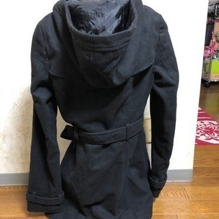 期間限定500→300円→200円黒色コートの画像