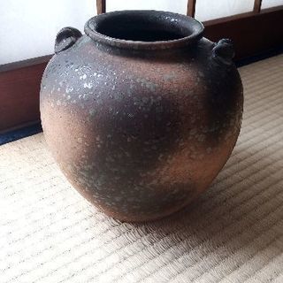 信楽焼　花瓶の画像