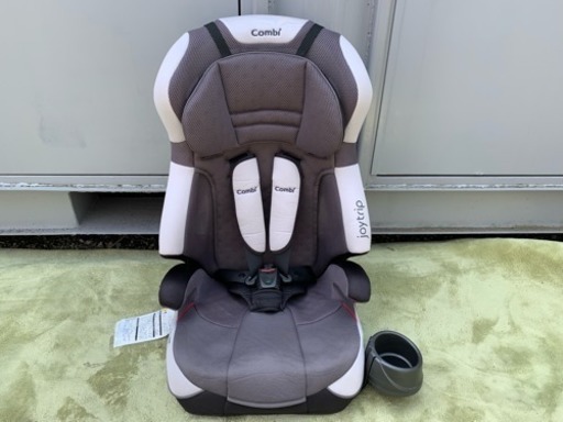 コンビ ☆ ジュニアシート ☆ ジョイトリップ エアスルー GC ☆ エアーグレー ☆ 清掃済み^_^