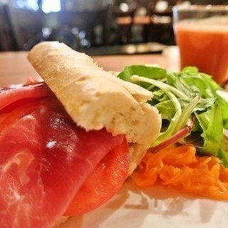 ＊5/23＊銀座・ゴルフ好き＆関心がある大人の交流会！！♡ﾊﾟｴﾘｱ ﾌｨﾃﾞﾜ世界大会入賞、国際部門優勝の味♪♪♡ - 新宿区