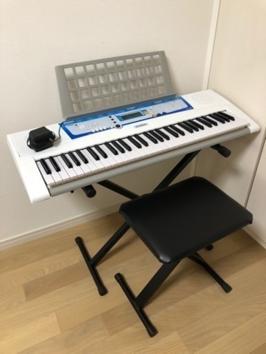 値下げします！☆ヤマハ YAMAHA 電子ピアノ EZ-J200 ピアノスタンドセット(折りたたみ可能)☆