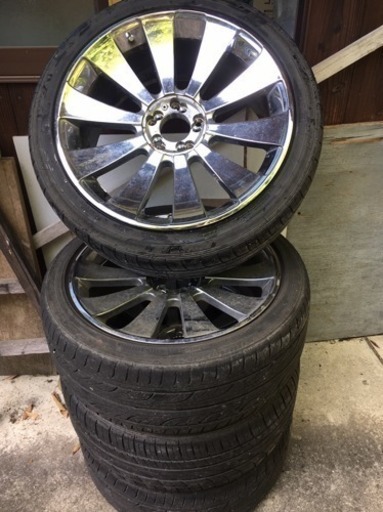 245/40/19 ホイールタイヤ付き